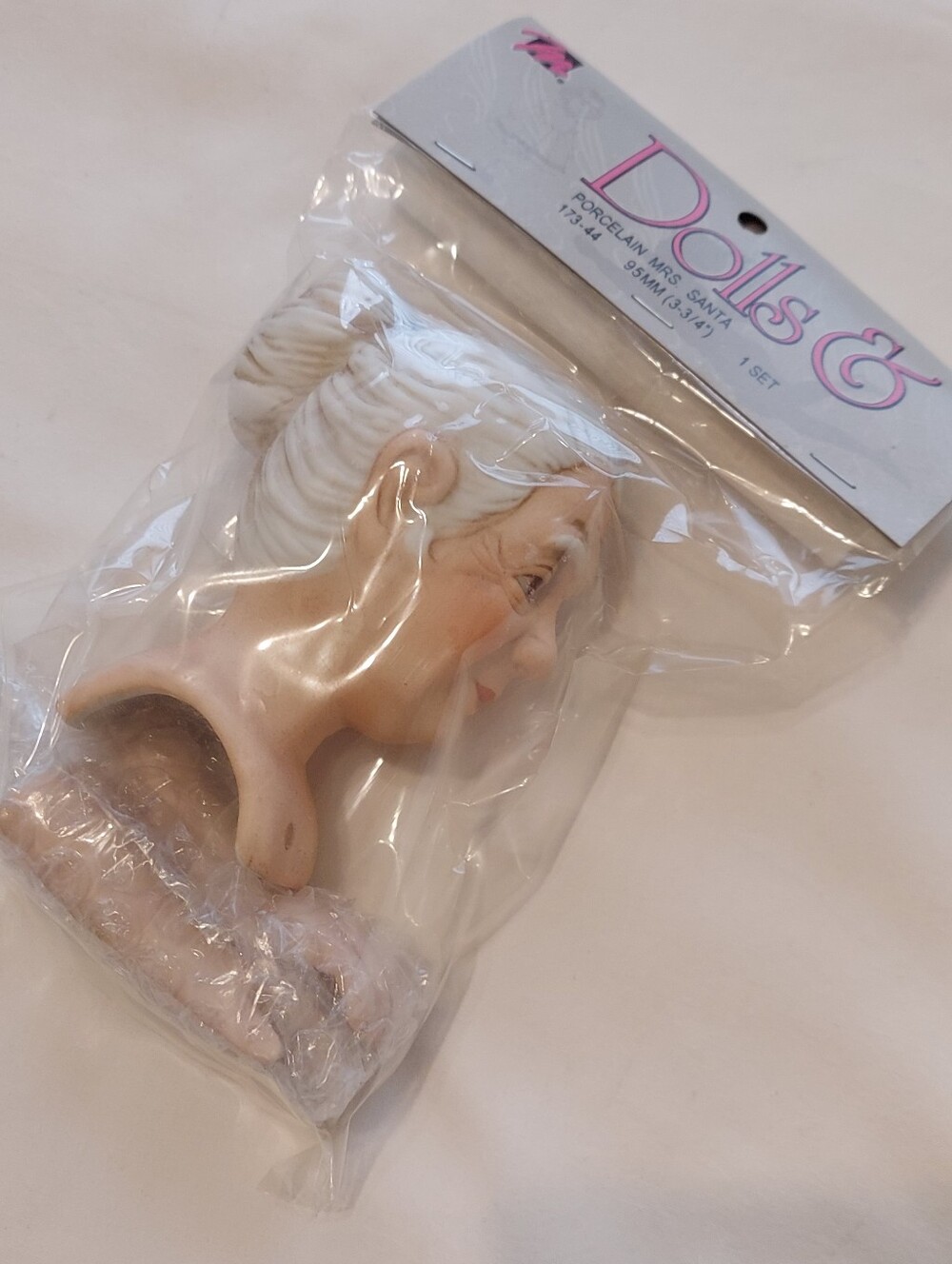 Mangelsen Vintage Mrs Santa Porcelain Head-Hands, 3-3/4", Unopened Orig. Package